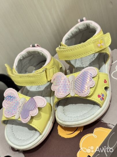 Сандалии для девочки 22 размер
