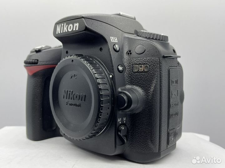 Nikon d90 kit 18-250mm (идеал, пробег 3т)