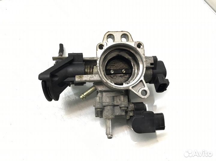 Заслонка дроссельная Toyota Yaris P1 1.0 I 2003
