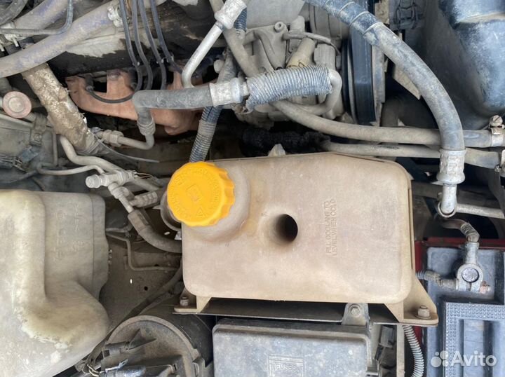 Расширительный бачок Land Rover Discovery 1