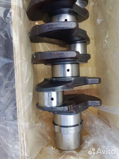 Коленвал 21264836 volvo BL 61/71