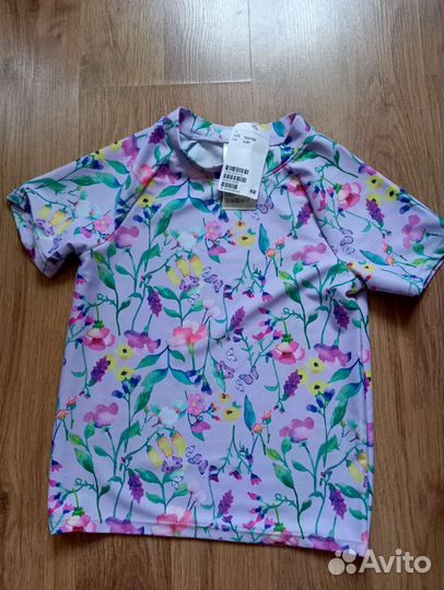 Новая футболка для плавания 122+