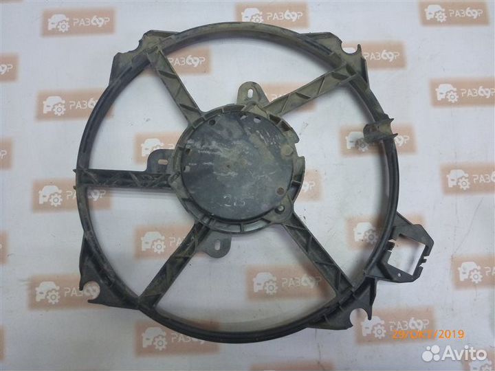 Диффузор Renault Megane KZ0U K4M 2011