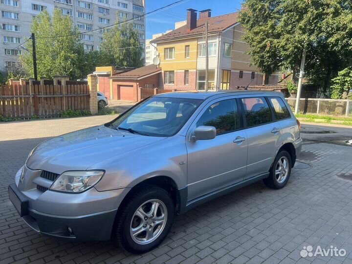 Mitsubishi Outlander 2.0 МТ, 2004, 254 000 км