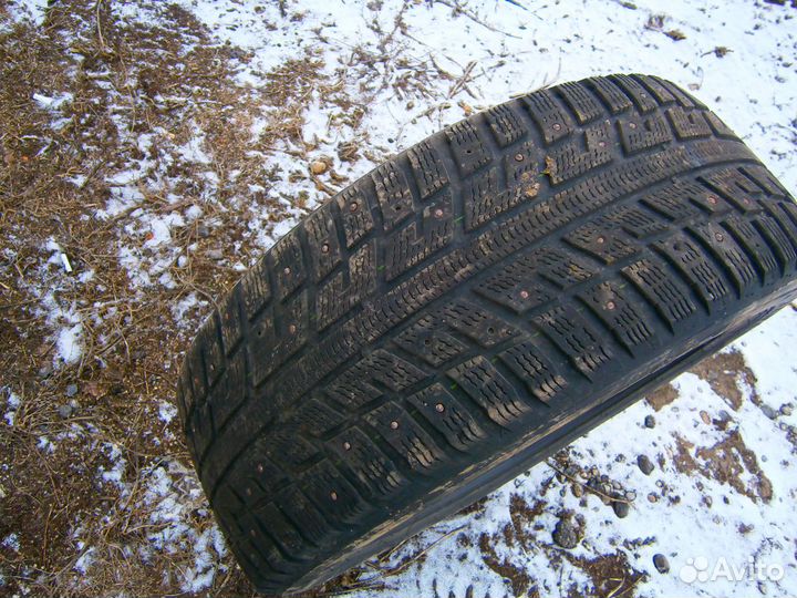 Accelera PHI-R 225/55 R17