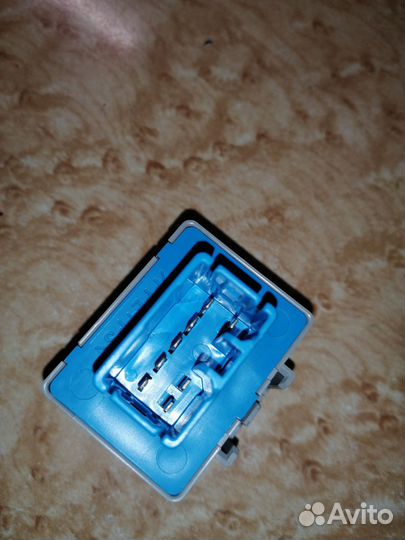 Реле поворотов тойота королла е150