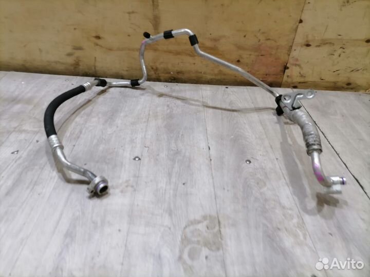 Трубка кондиционера VW Passat B6 2005-2010