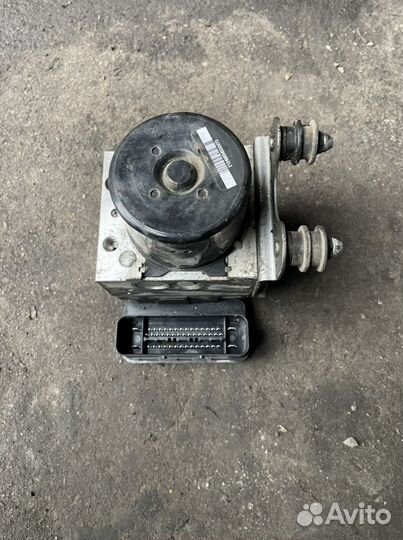 Блок ABS VW Touareg 7l