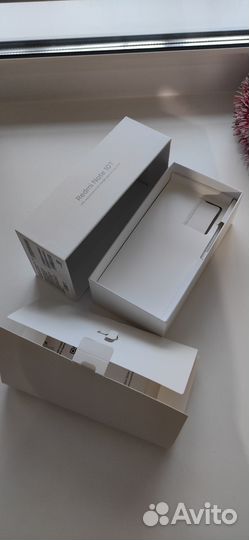 Коробка из под телефона Redmi Note 10T