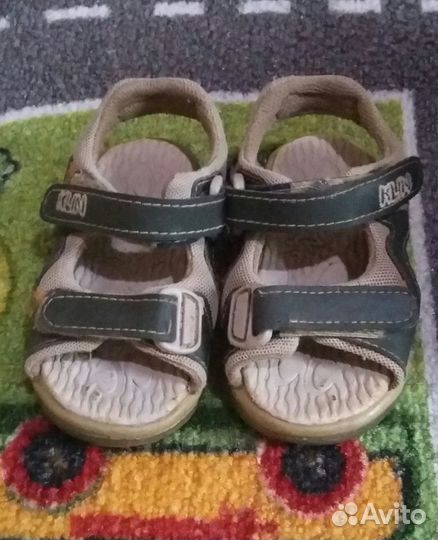 Сандали детские