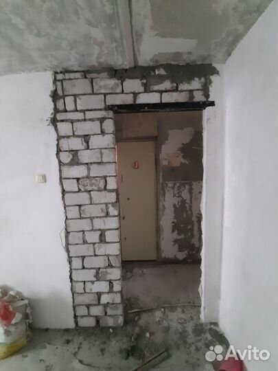 Возведение перегородок, перепланировка