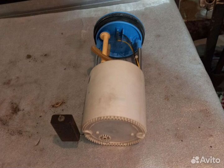 Бензонасос VW Touran 1.4