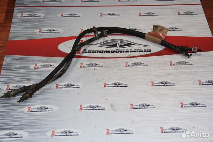 Тормозной шланг перед c Toyota Prius NHW20 1NZ-FXE