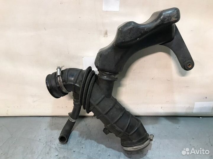 Патрубок воздушного фильтра Daewoo Nexia N100