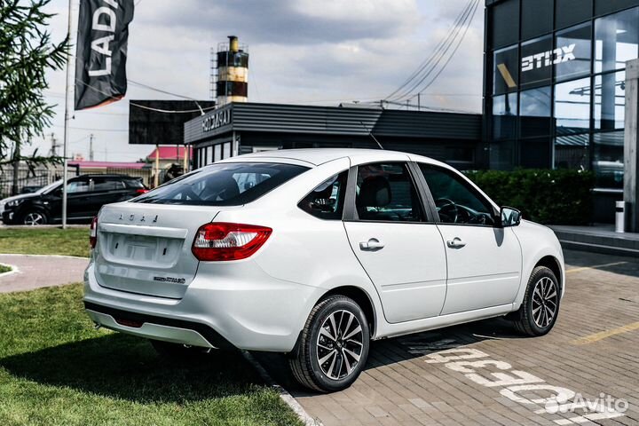 LADA Granta 1.6 МТ, 2024