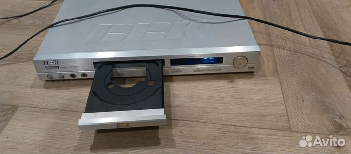 Видеомагнитофон bbk 931s