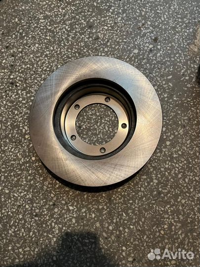 Диск тормозной передний toyota