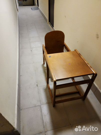 Детский столик и стульчик деревянный