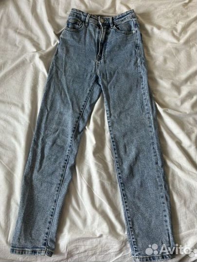 Джинсы Stradivarius mom slim для невысоких