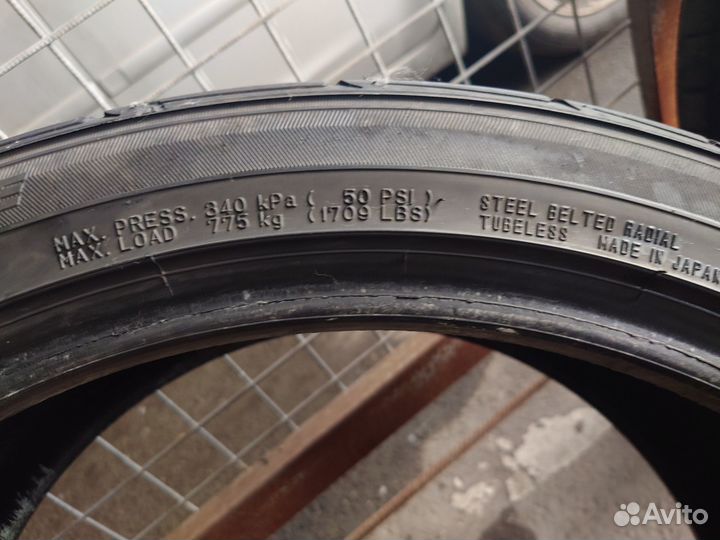 Sumitomo HTR Z III 245/40 R20 99Y