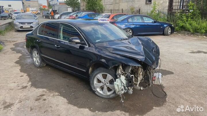 Водосток Skoda Superb (3T) 1K0805275