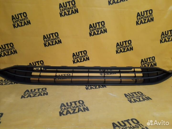 Решетка пер.бампера VW Polo 2020-2022