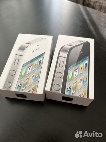 Коробки от iPhone 4s 16 gb черный/белый