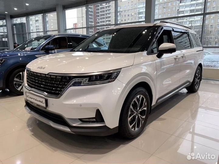 Kia Carnival 2.2 AT, 2023