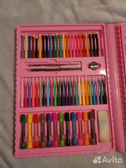 Набор для рисования в чемоданчике