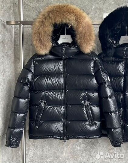 Пуховик Moncler Maya Faux Fur с мехом в наличии