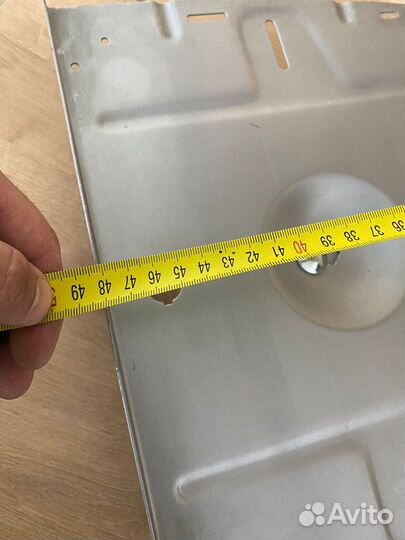 Кронштейн металлический для микроволновки и тв