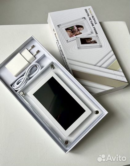 Цифровая фоторамка новая