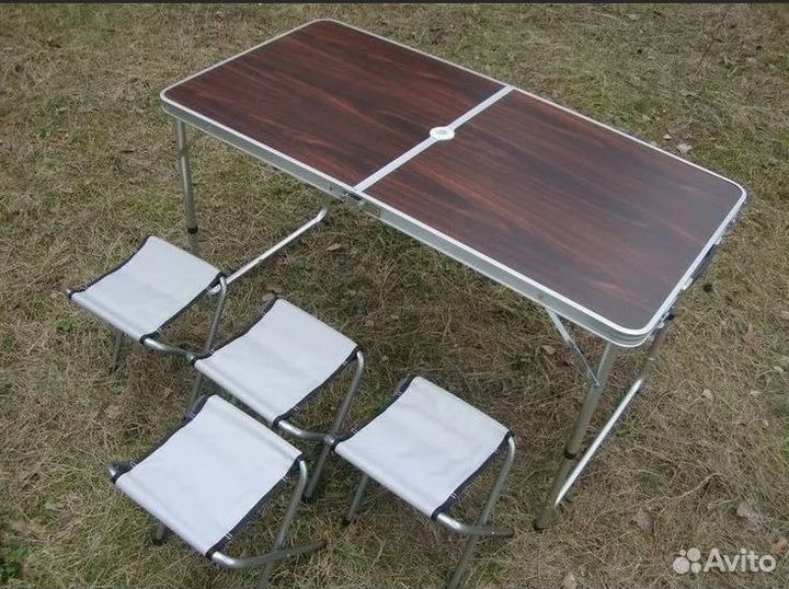 Складной стол с 4 стульями размер 120х60