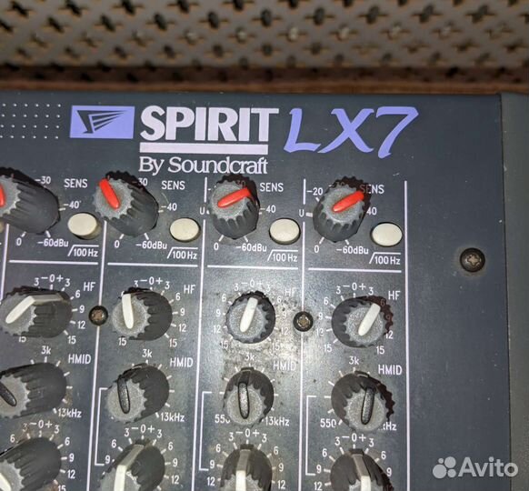 Микшерный пульт Soundcraft Spirit LX7