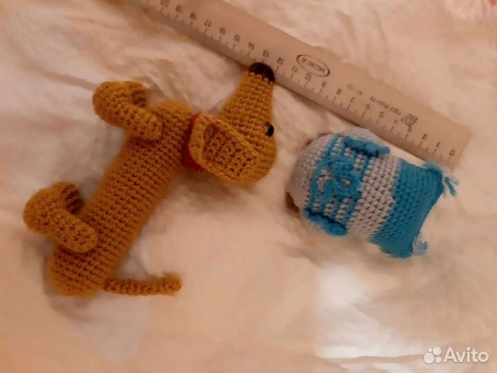 Вязаная сова и такса