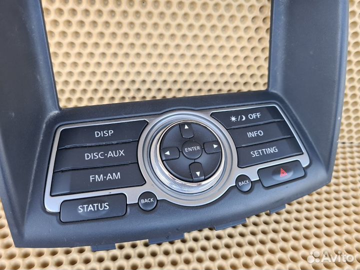 Панель управления магнитолой Infiniti G25 G35 G37