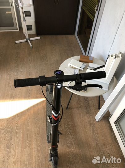 Самокат взрослый электрический бу