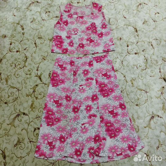 Костюм женский