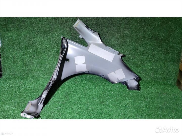 Крыло на nissan note E12