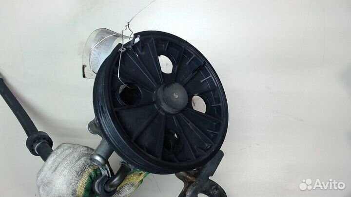 Гур Volvo S80, 2002