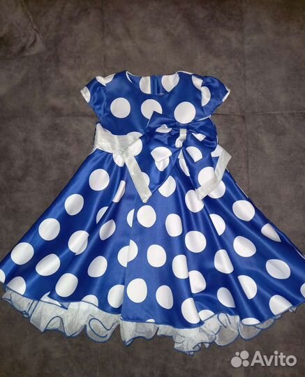 Платья нарядные