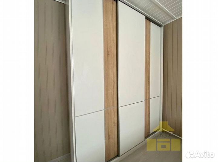 Черный шкаф