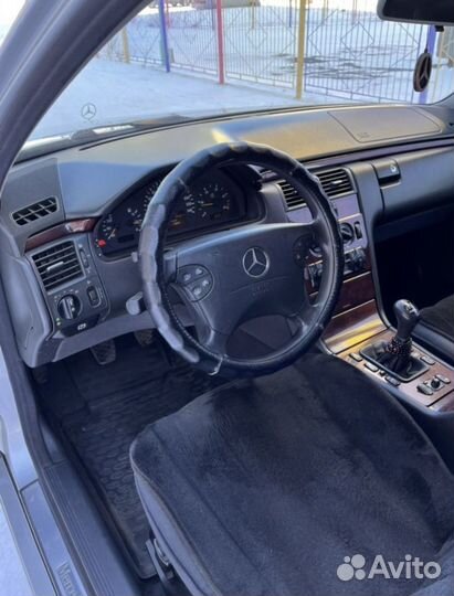 Mercedes-Benz E-класс 2.2 МТ, 1999, 400 000 км