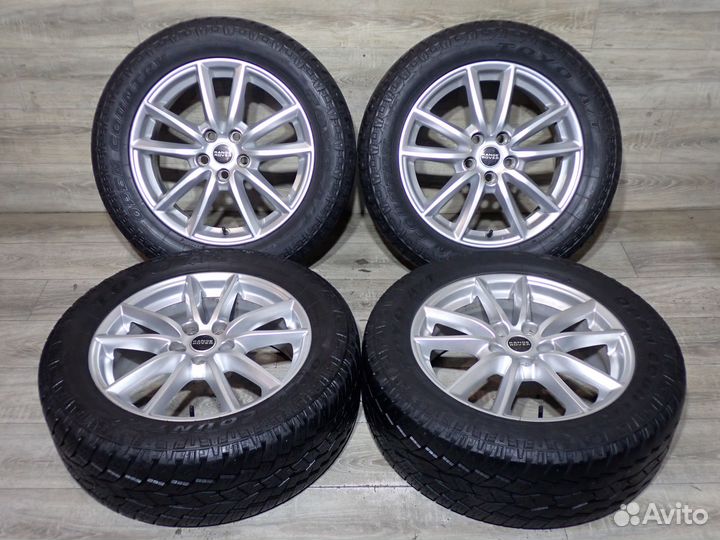 Комплект оригинальных R19 колес Range Rover Sport