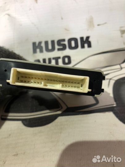 Блок управления светом Lexus Rx 350 DBA-GGL10W