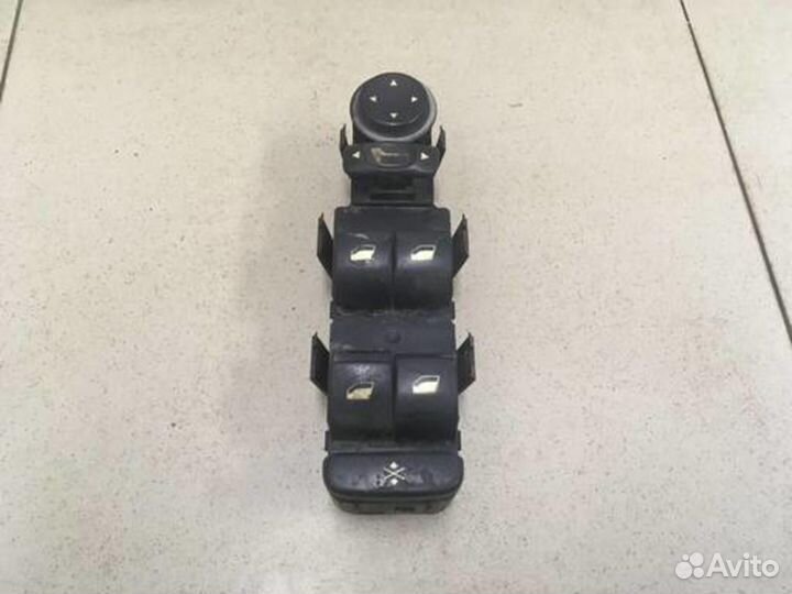 Блок управления стеклоподъемниками 307 2001-2007