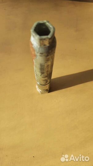 Свечной ключ на 16.18