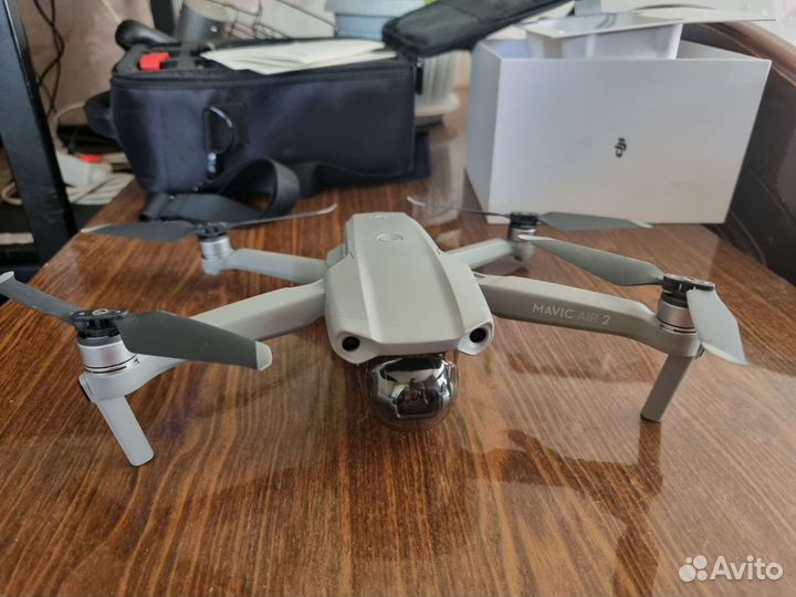 Квадрокоптер dji mavic air 2