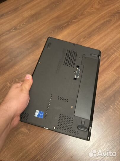 ThinkPad X240 i5-4210u 8gb 240ssd