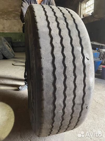 Грузовая шина бу 385 65 R22.5 BFgoodrich